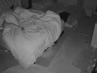 voyeurcam-house-charleys-room