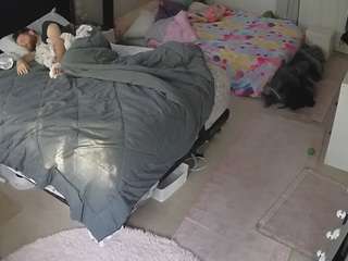 voyeurcam-house-charleys-room