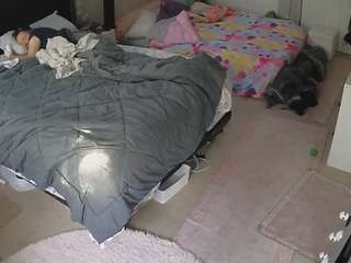 voyeurcam-house-charleys-room