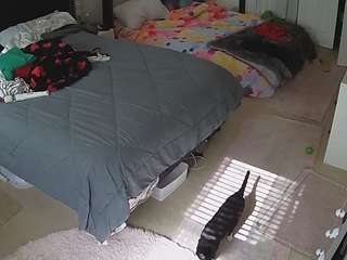 voyeurcam-house-charleys-room