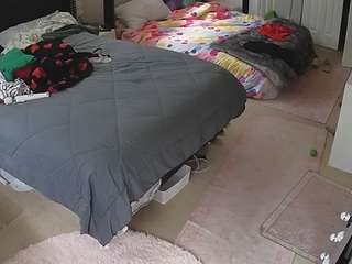 voyeurcam-house-charleys-room