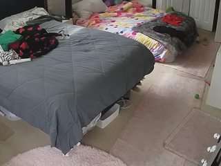 voyeurcam-house-charleys-room