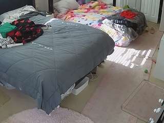 voyeurcam-house-charleys-room