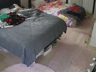 voyeurcam-house-charleys-room