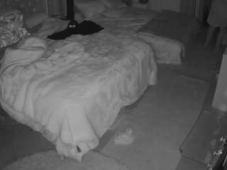 voyeurcam-house-charleys-room