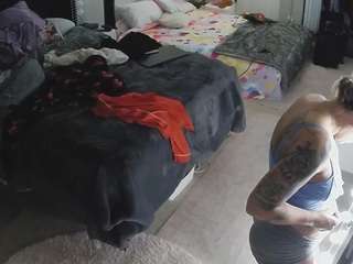 voyeurcam-house-charleys-room