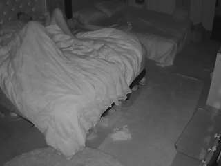 voyeurcam-house-charleys-room