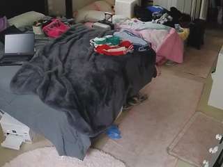 voyeurcam-house-charleys-room webcam