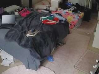 voyeurcam-house-charleys-room