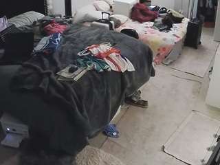 voyeurcam-house-charleys-room