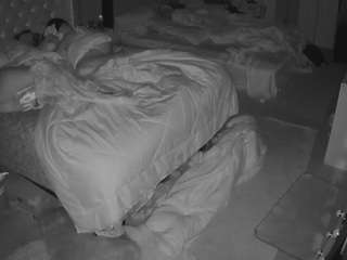 voyeurcam-house-charleys-room