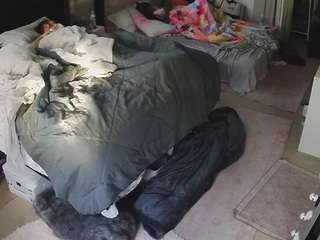 voyeurcam-house-charleys-room