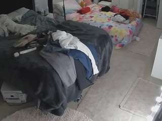 voyeurcam-house-charleys-room