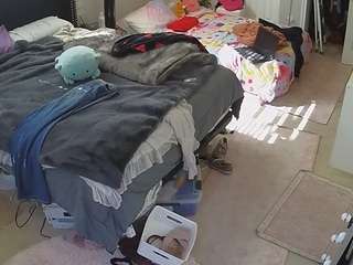 voyeurcam-house-charleys-room webcam