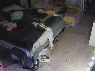 voyeurcam house charleys room