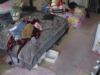voyeurcam-house-charleys-room