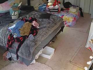 voyeurcam house charleys room