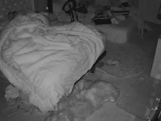 voyeurcam-house-charleys-room webcam