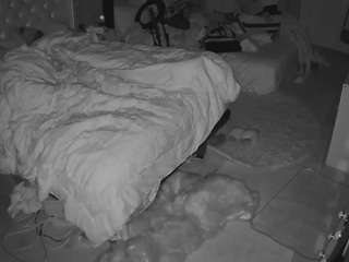 voyeurcam-house-charleys-room