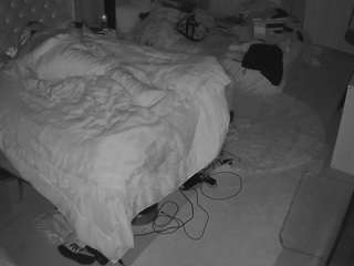 voyeurcam-house-charleys-room webcam