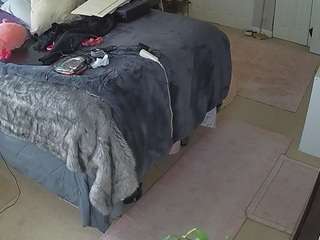 voyeurcam-house-charleys-room webcam