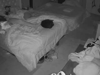 voyeurcam house charleys room