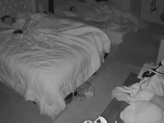 voyeurcam-house-charleys-room