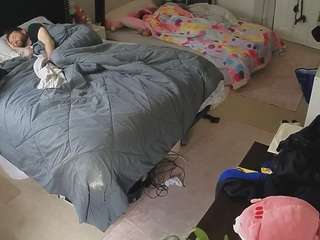 voyeurcam-house-charleys-room