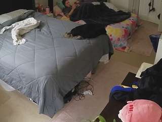 voyeurcam-house-charleys-room webcam