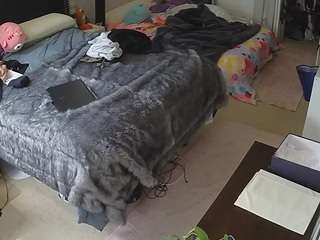 voyeurcam-house-charleys-room