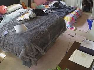 voyeurcam-house-charleys-room webcam