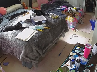 voyeurcam-house-charleys-room webcam