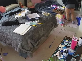 voyeurcam-house-charleys-room webcam