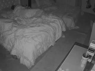 voyeurcam-house-charleys-room