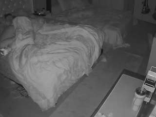 voyeurcam-house-charleys-room webcam model