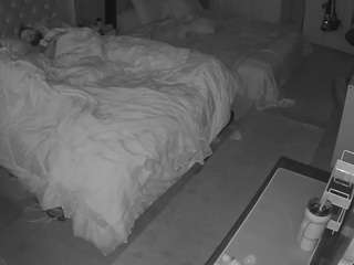 voyeurcam-house-charleys-room webcam