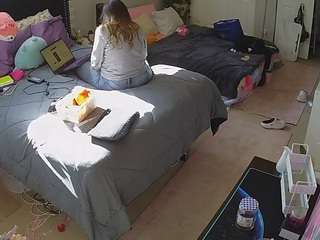 voyeurcam-house-charleys-room webcam