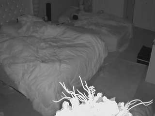 voyeurcam-house-... Live Webcam on CamSoda