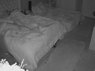 voyeurcam-house-charleys-room