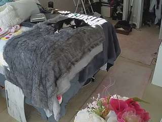 voyeurcam-house-charleys-room webcam