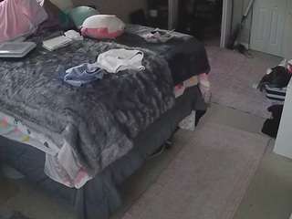 voyeurcam-house-charleys-room, female webcam model,  years old, on live webcam