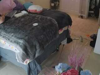 voyeurcam-house-charleys-room