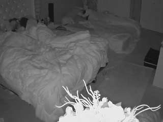voyeurcam-house-charleys-room webcam