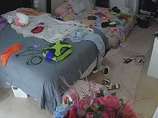 voyeurcam-house-charleys-room