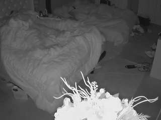 voyeurcam-house-charleys-room webcam