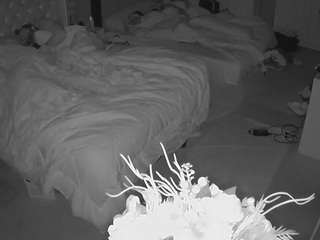 voyeurcam-house-charleys-room webcam