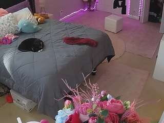 voyeurcam-house-charleys-room webcam