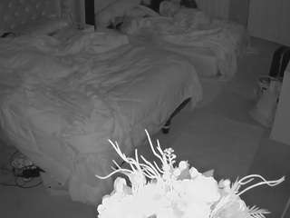 voyeurcam-house-charleys-room camsoda