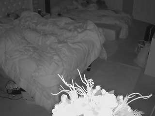 voyeurcam-house-charleys-room webcam