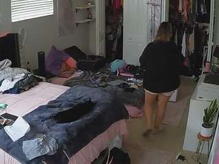voyeurcam-house-charleys-room
